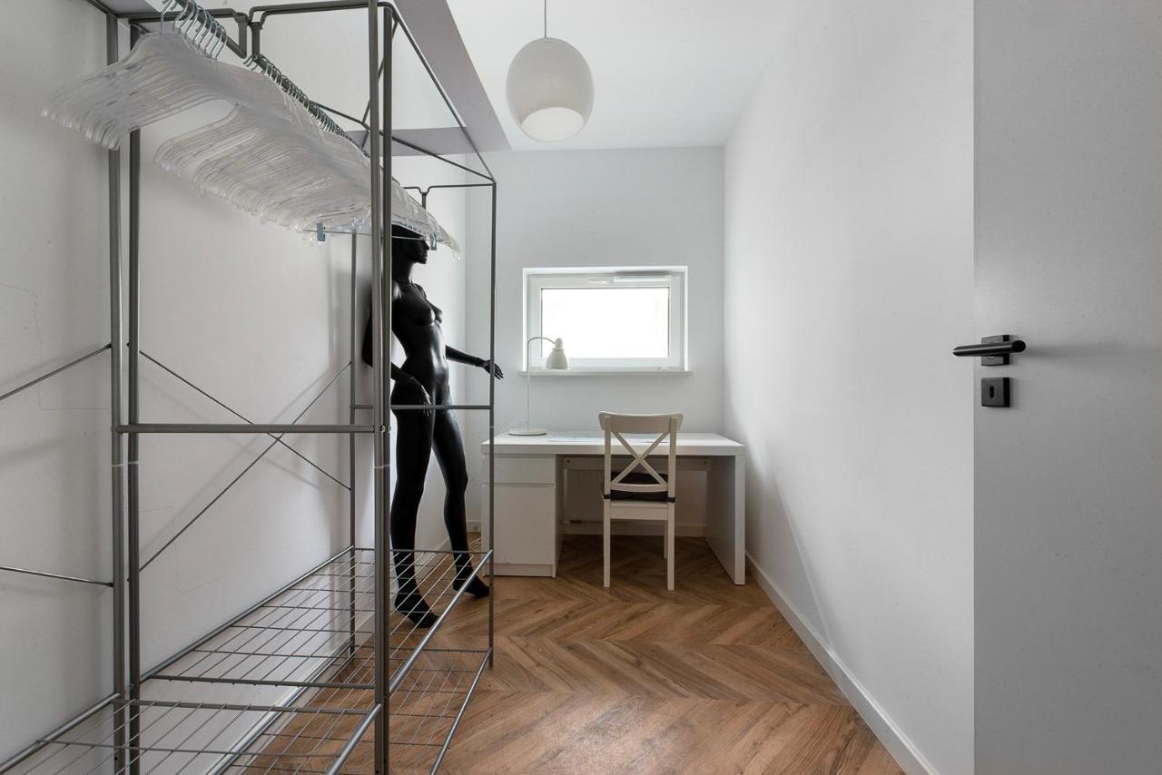 Apartment Charming Close To The Center Warschau